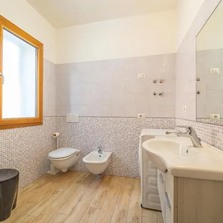 Apartman Brorent-casa Chic