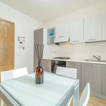 Apartament Brorent-casa Chic *